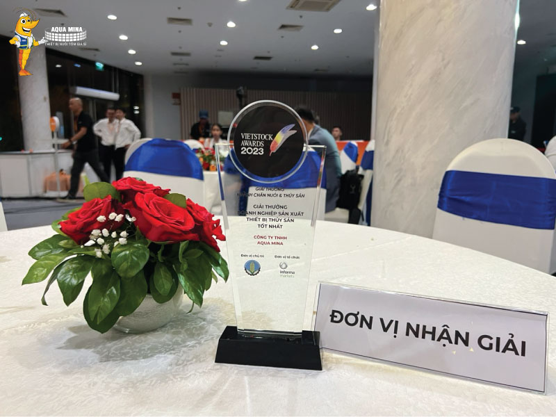 Aqua Mina hân hạnh nhận giải thưởng Doanh nghiệp sản xuất thiết bị thuỷ sản tốt nhất tại Vietstock 2023