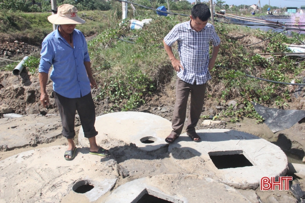 Ngỡ ngàng mô hình nuôi tôm “trên cạn” của nông dân Hà Tĩnh